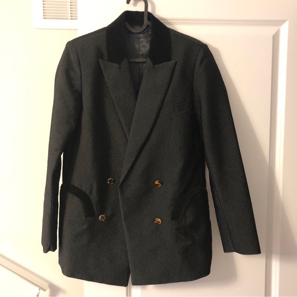 Premium Velvet-Trimmed Double-Breasted Blazer | Amber Buckle, Elegant Sheen - Picture 7 of 12